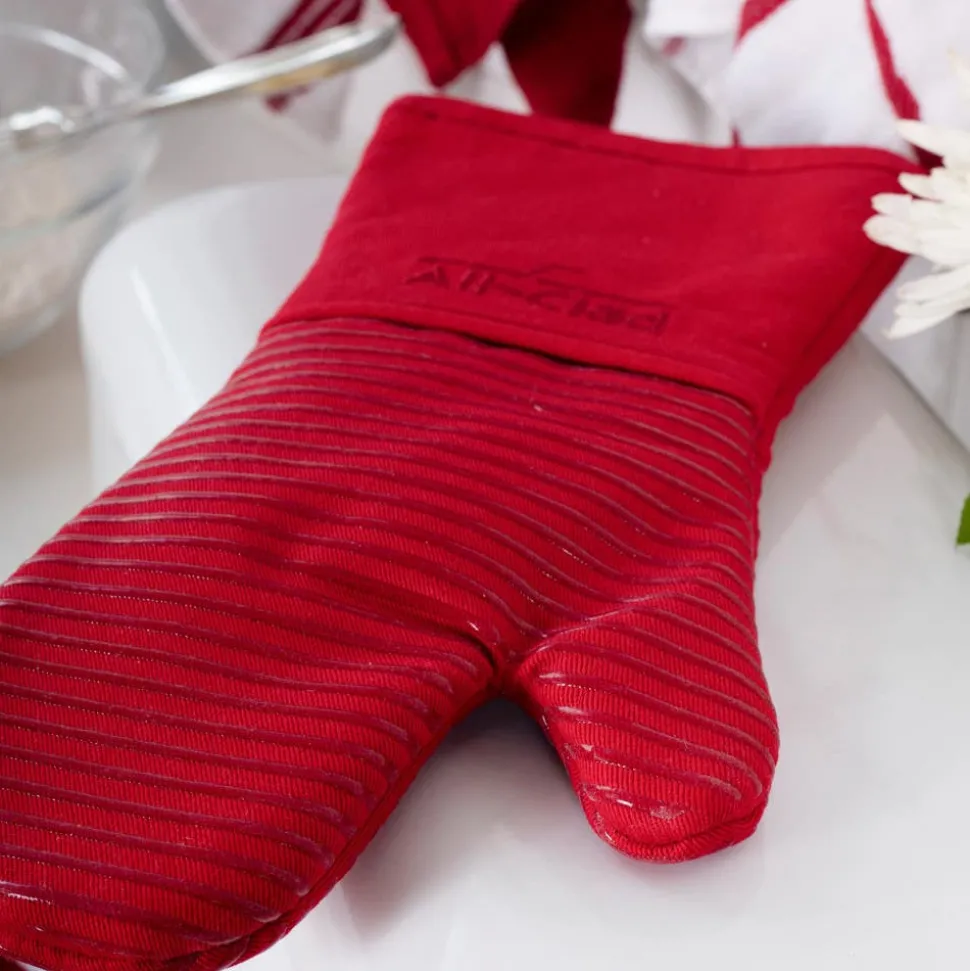 2-Pack Chilli Red Oven Mitt Set / Reliable Heat Protection